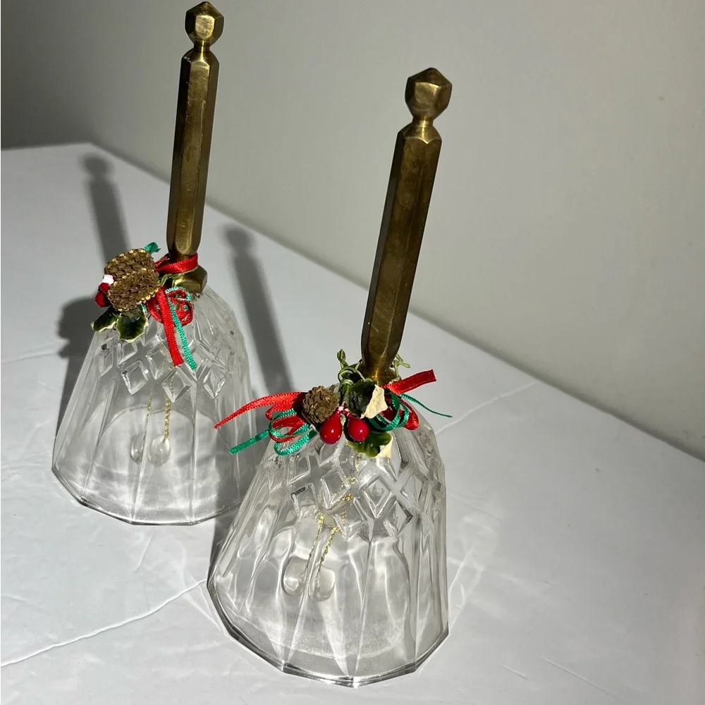 Vintage GLASS BELL W/ BRASS HANDLE Diamond Pattern Hand Bell~ Wedding Dinner 7”.